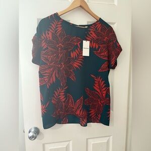 Whistles NWT Palmyra print top size medium red green